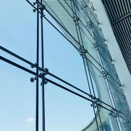 3 Differences between a Curtain wall and a Window Wall